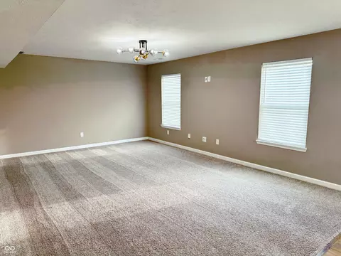 Living - 276 Rocky Rd, Greenfield, IN 46140 photo 2 of 3