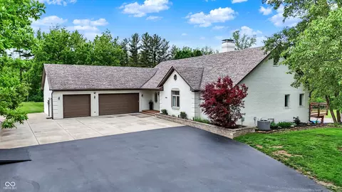 4495 W Stones Crossing Rd, Greenwood, IN 46143