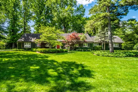 9550 Copley Dr, Indianapolis, IN 46260