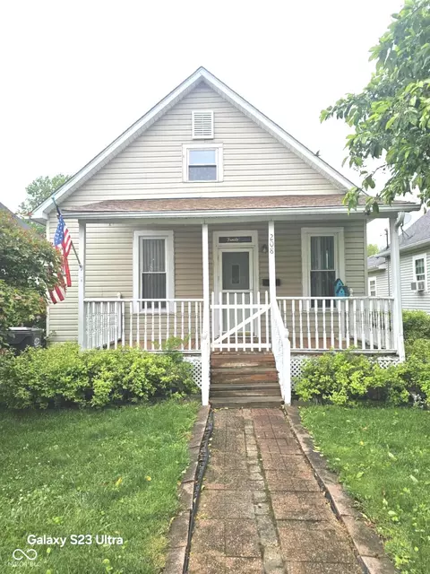 208 E Madison St E, Alexandria, IN 46001