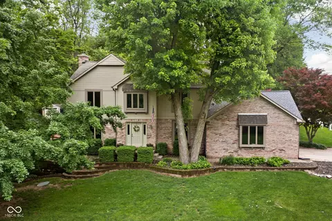 5412 Green Hills Dr, Brownsburg, IN 46112
