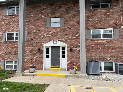 4934 Allisonville Rd #D, Indianapolis, IN 46205