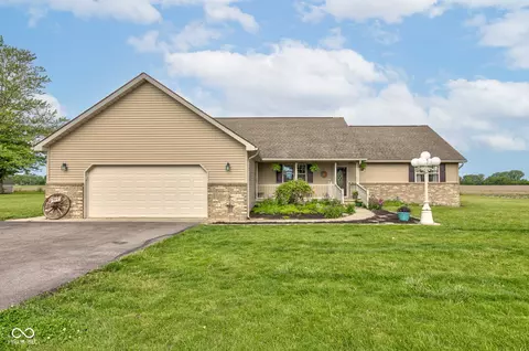 202 S Broad Way, Frankfort, IN 46041