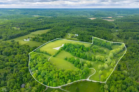0 Oak Grove Rd, Nashville, IN 47448