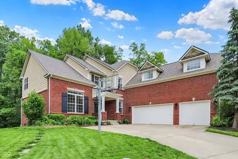 2592 Highmount Ct, Carmel, IN 46033