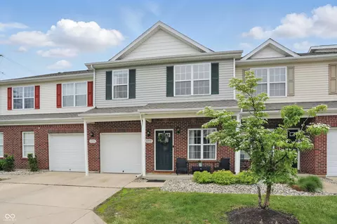 9771 Blue Violet Dr, Noblesville, IN 46060