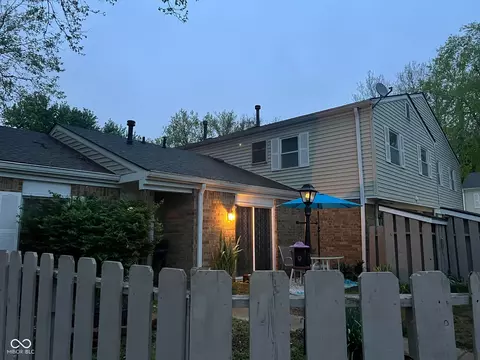 3984 Braddock Rd, Indianapolis, IN 46268 photo 2