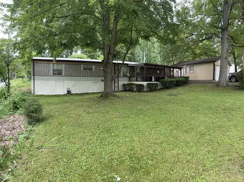 1880 Londondary Way, North Vernon, IN 47265