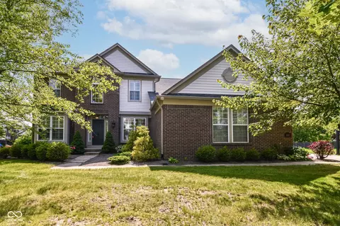18967 Mill Grove Dr, Noblesville, IN 46062