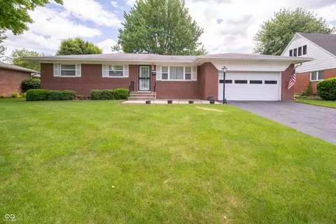 5903 Schoolwood Dr, Speedway, IN 46224