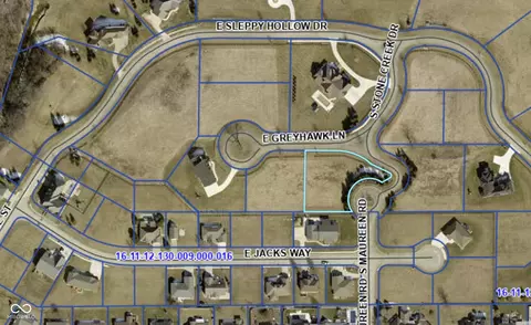 1085 E Greyhawk Ln, Greensburg, IN 47240