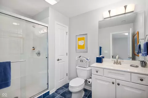 Bath - 3585 Windward Way, Carmel, IN 46032 photo 6 of 7