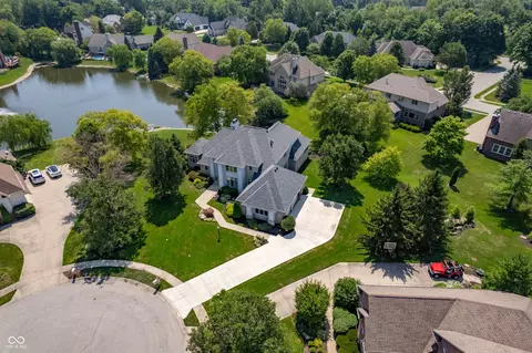 View/Area - 3585 Windward Way, Carmel, IN 46032 photo 3 of 5