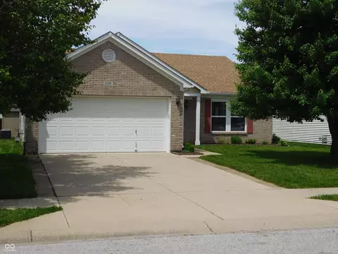 8346 Weathervane Cir, Indianapolis, IN 46239