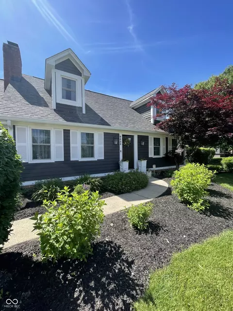 8655 Chateaugay Dr, Indianapolis, IN 46217