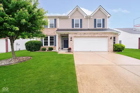 73 Spring Lake Dr, Westfield, IN 46074
