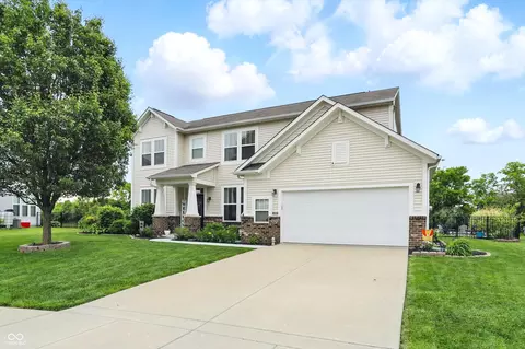 1281 Jesse Ct, Greenwood, IN 46143