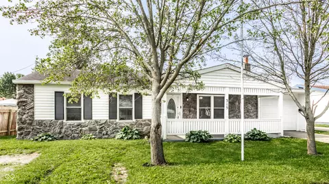 315 Schoolhouse Rd, Franklin, IN 46131