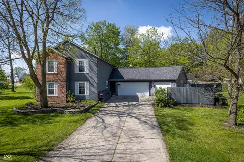 1052 Barley Cir, Carmel, IN 46032
