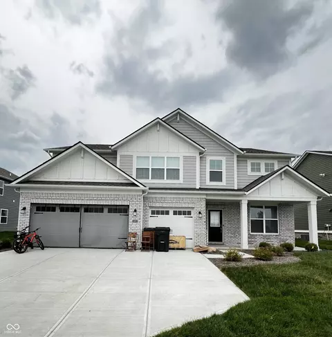 1802 Vista Ridge Dr, Greenwood, IN 46143