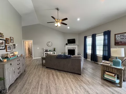 214 Eagle Dr, Covington, IN 47932 photo 7