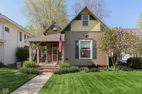 1352 Clinton St, Noblesville, IN 46060
