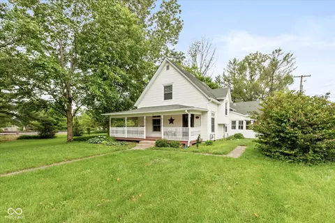 126 N Darlington St, Jamestown, IN 46147
