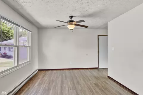 166 Schaefer Ct S, Hope, IN 47246 photo 9