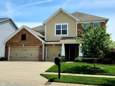 5379 Marigold Dr, Plainfield, IN 46168