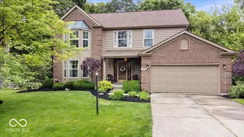 11956 Glen Cove Dr, Indianapolis, IN 46236
