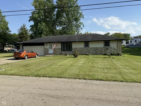 409 W 3rd St, Alexandria, IN 46001
