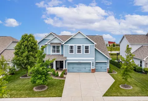 12672 Amber Star Dr, Noblesville, IN 46060