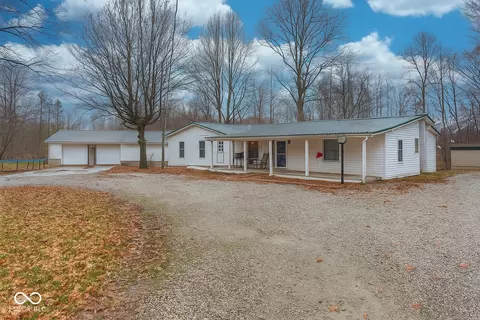 8230 W Pocket Hollow Rd, Gosport, IN 47433