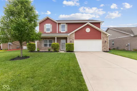4683 W Lawrence Way, New Palestine, IN 46163