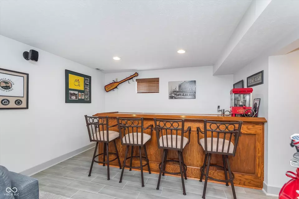  10673 Misty Hollow Ln, Fishers, IN 46038 photo 35