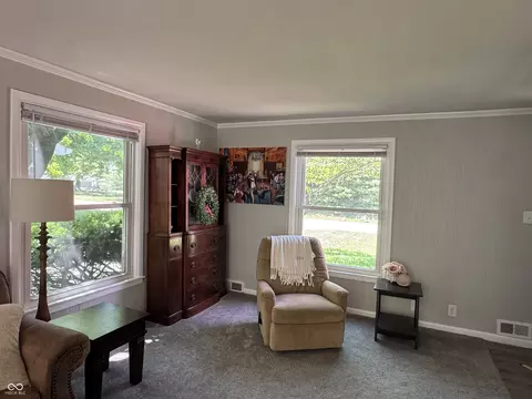 5889 Crestview Ave, Indianapolis, IN 46220 photo 7