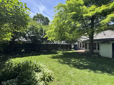 5889 Crestview Ave, Indianapolis, IN 46220 photo 26