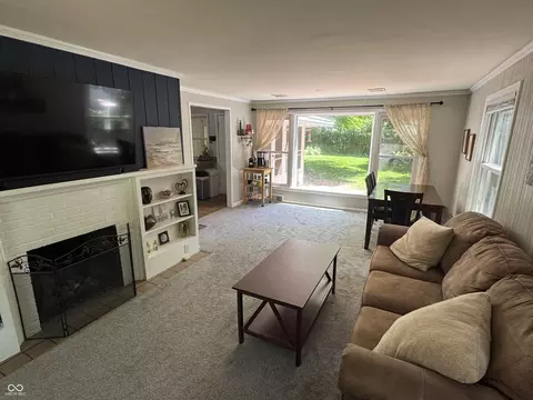 5889 Crestview Ave, Indianapolis, IN 46220 photo 6