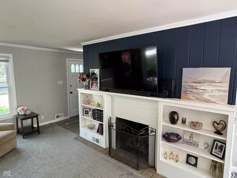 5889 Crestview Ave, Indianapolis, IN 46220 photo 8