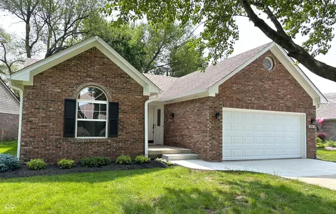 6845 Arjay Dr, Indianapolis, IN 46217