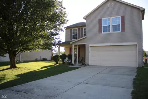 5610 Woodland Trace Blvd, Indianapolis, IN 46237