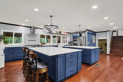 Kitchen - 4623 E Windsor Ln, Columbus, IN 47201 photo 3 of 8