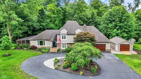 4623 E Windsor Ln, Columbus, IN 47201