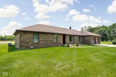 5905 N County Rd 600 E, Brownsburg, IN 46112