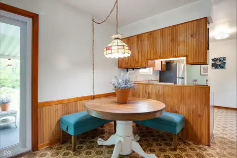 Dining - 8027 S 250 E, Markleville, IN 46056 photo 1 of 3