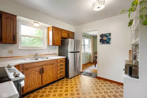 Kitchen - 8027 S 250 E, Markleville, IN 46056 photo 2 of 3