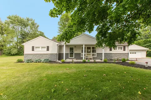 4195 Locust Ln, Brownsburg, IN 46112