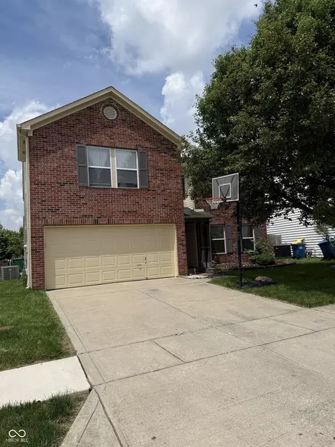 10194 Lothbury Cir, Fishers, IN 46037
