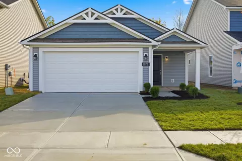1073 Fuller Ln, Shelbyville, IN 46176