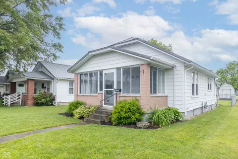 1310 N Cherry St, Rushville, IN 46173